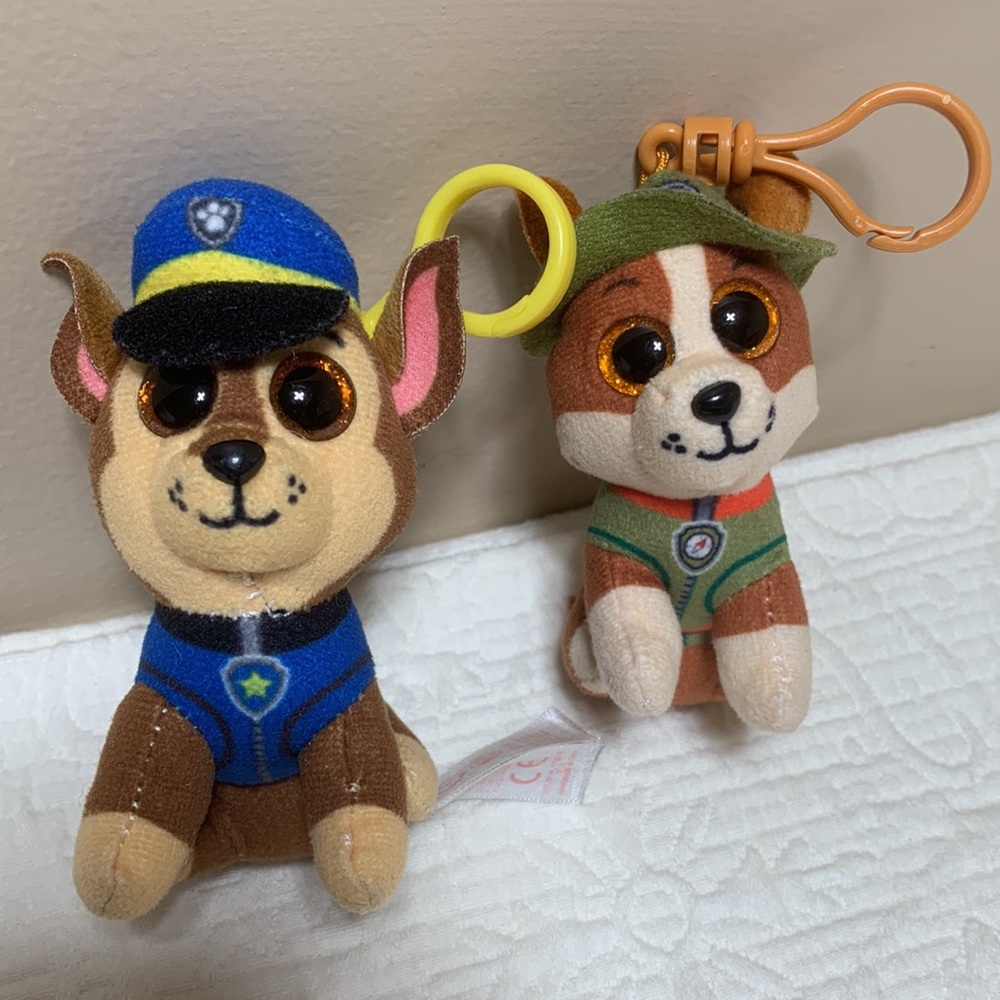 4” Ty Paw Patrol Clip/Keychain Beanie Boo Plush Pair - Chase & Tracker